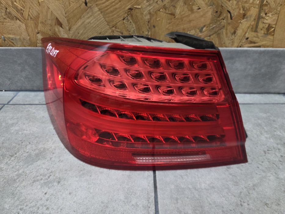 Lampa tylna lewa BMW E92 Lift led lewy tył oryginał w błotnik LCI