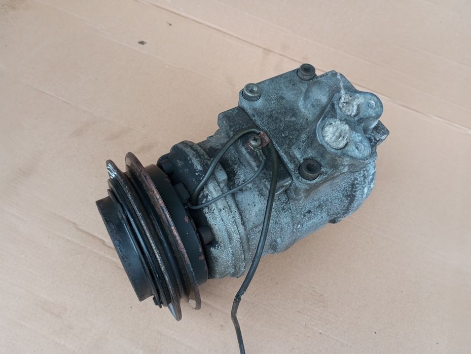Компресор кондиціонера 2.5 D Mazda MPV Мазда МПВ