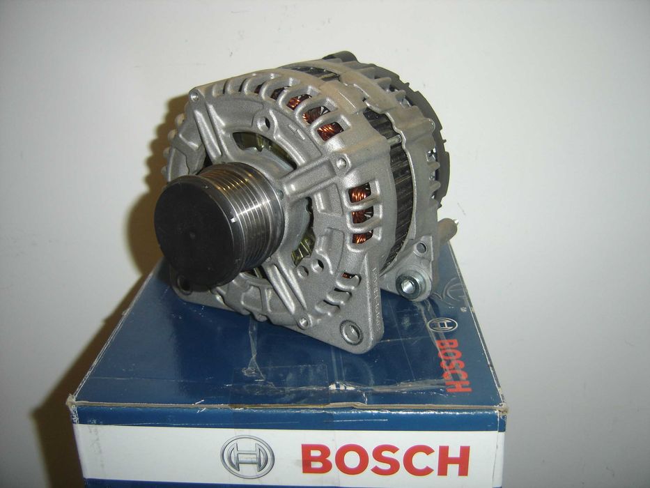 Alternator Vw Passat B7 CC Golf 6 Skoda Superb 2 Seat Alhambra 2.0 TDi