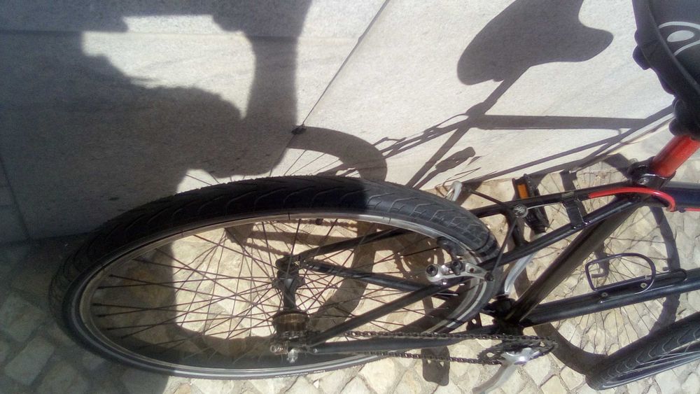 bicicleta roda 26" single speed     pneus novos