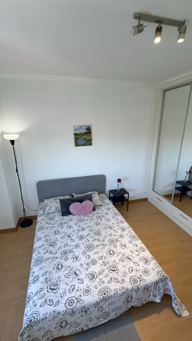 Quarto familiar na Moita 1 km da estaço de comboio