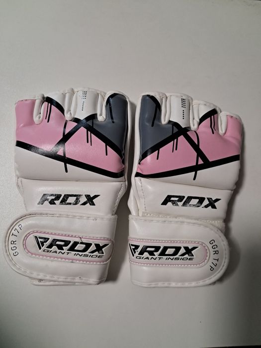 Білі рукавички для MMA від бренду RDX