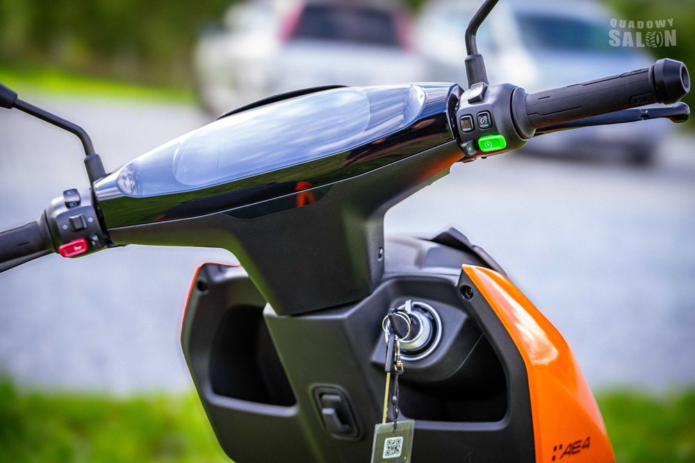 Motorower Skuter Zeeho AE4 od 14 lat, bezpieczny, abs ekologiczny