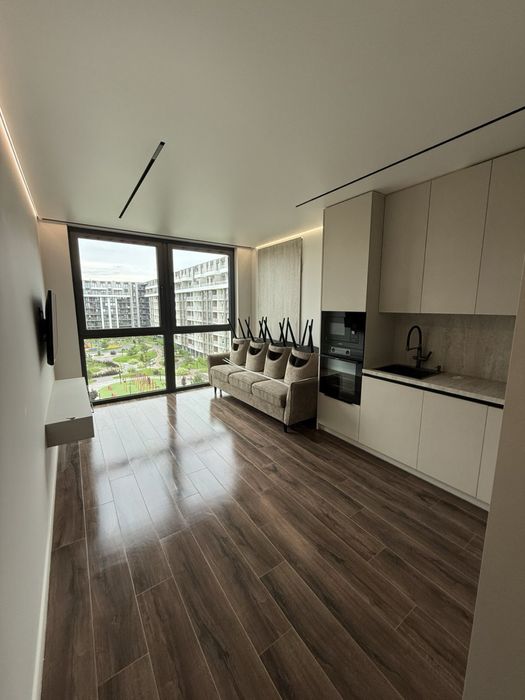 Оренда 1.5-кімн квартири в Parkland