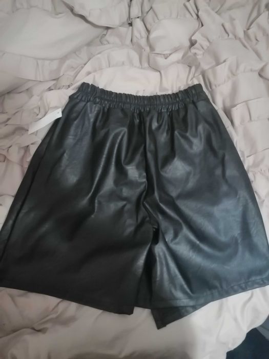 Spódnico spodenki ekoskóra