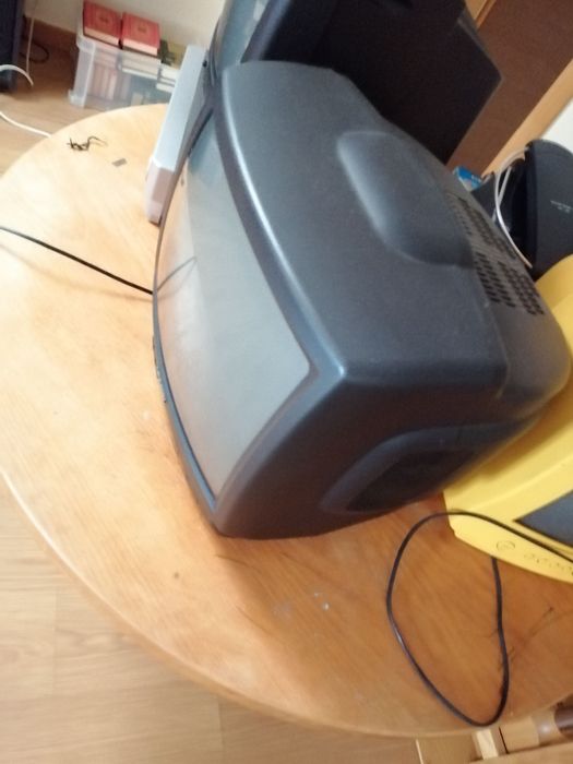 Conjunto de 3 TVs para peças
