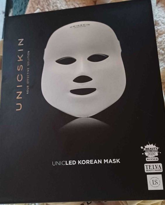 Máscara Facial LED