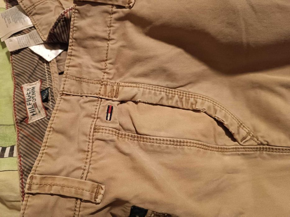 Spodnie jeansy beżowe męskie 100% bawełna logo - M/L - Tommy Hilfiger.