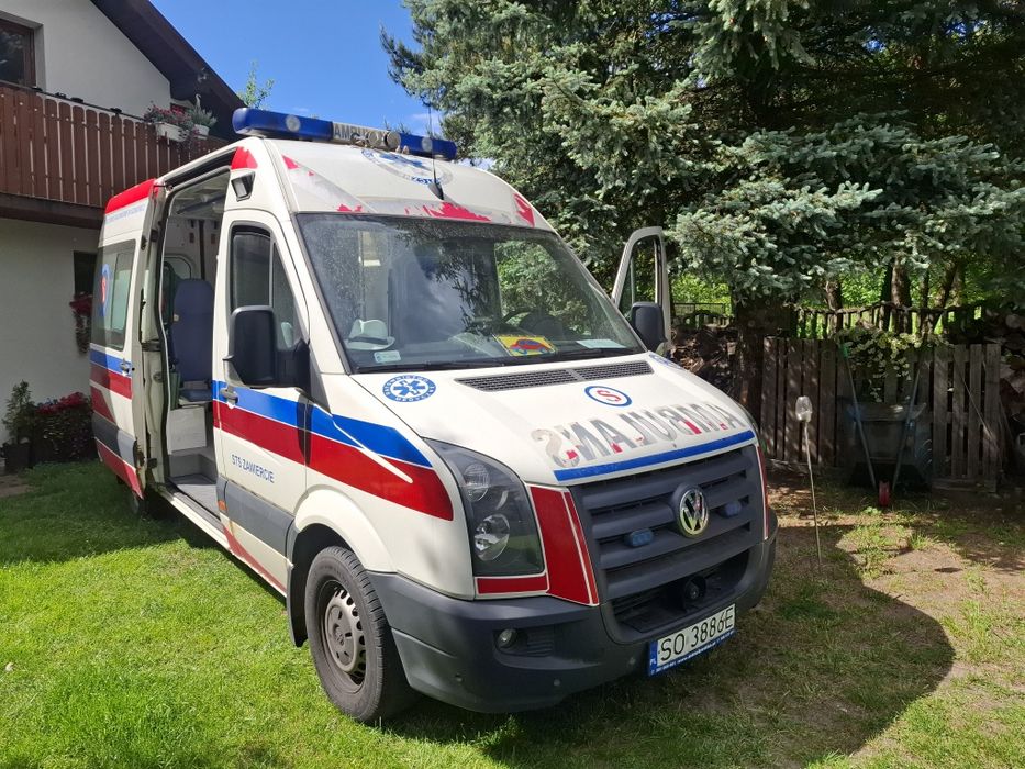VW Crafter 2.5 TDI karetka ambulans kamper