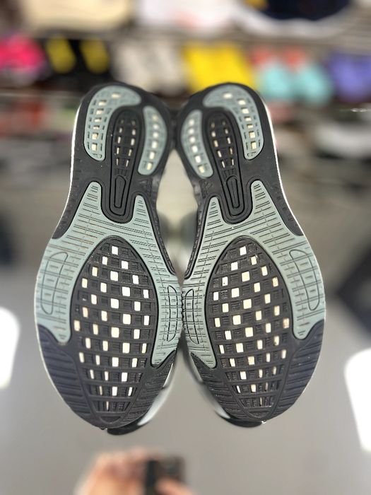 Кроссовки Adidas Supernova+ 45 Размера Чёрные Беговые Boost