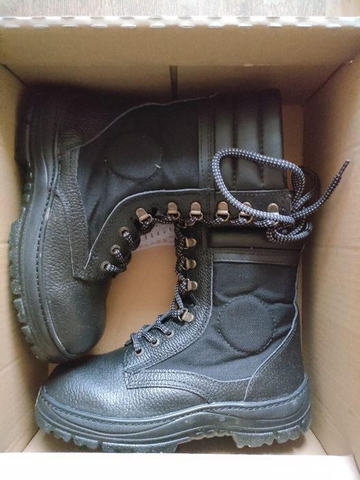 Buty damskie skóra ekologiczna rozm. 38 wysokie