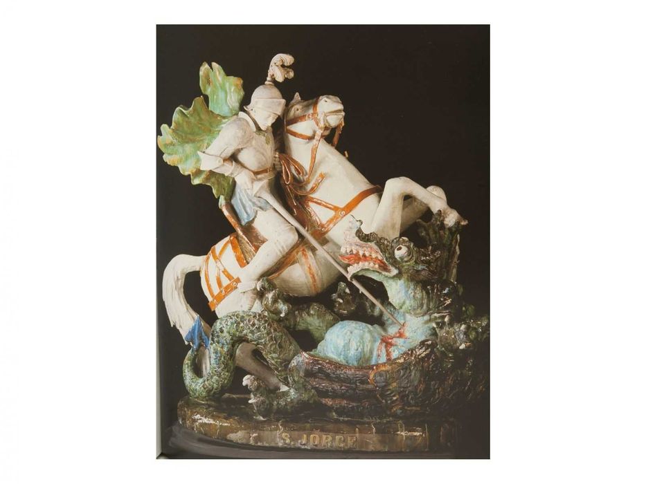 Livro "As 50 melhores obras de arte em museus portugueses"