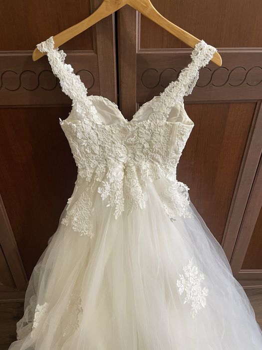 Шикарное Свадебное платье