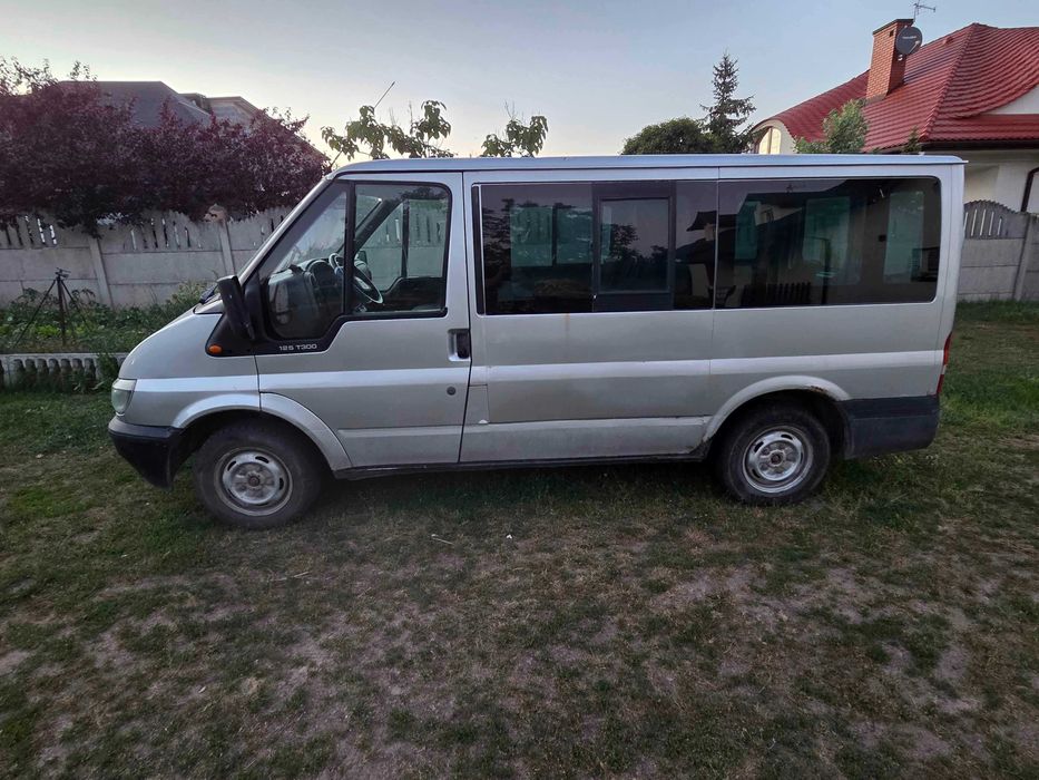 Ford Transit 2.0 diesel , 9-osobowy
