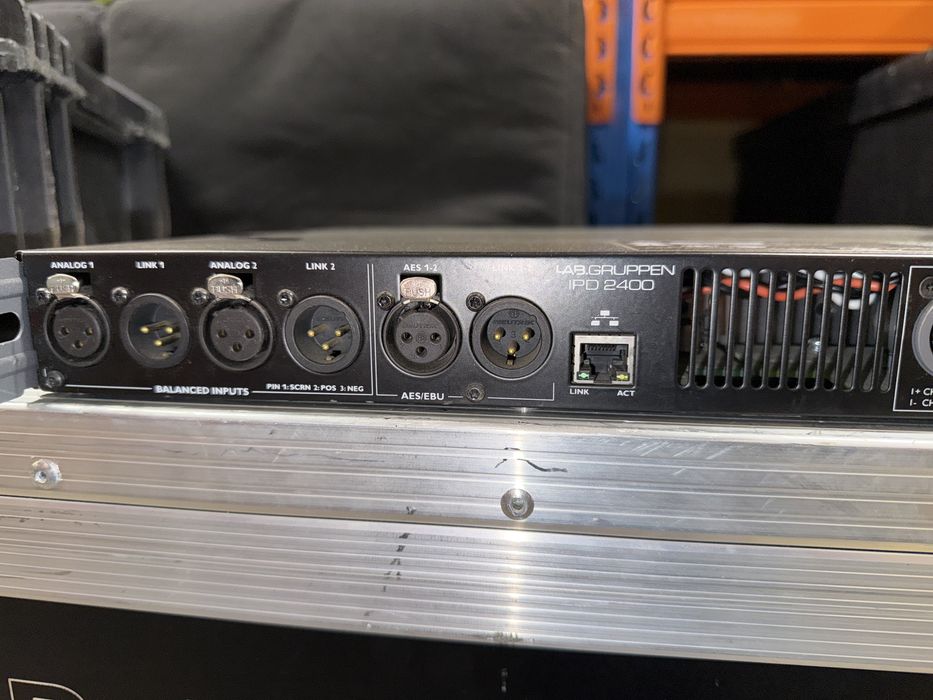 Lab gruppen ipd2400