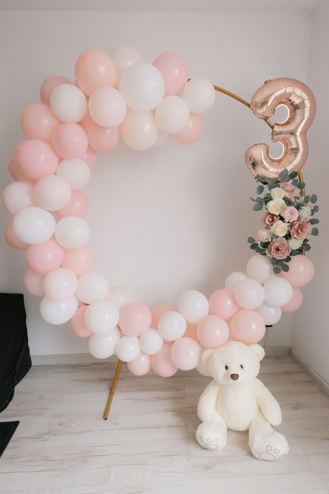 Wynajem dekoracja ścianka złoty stelaż wesele urodziny chrzest