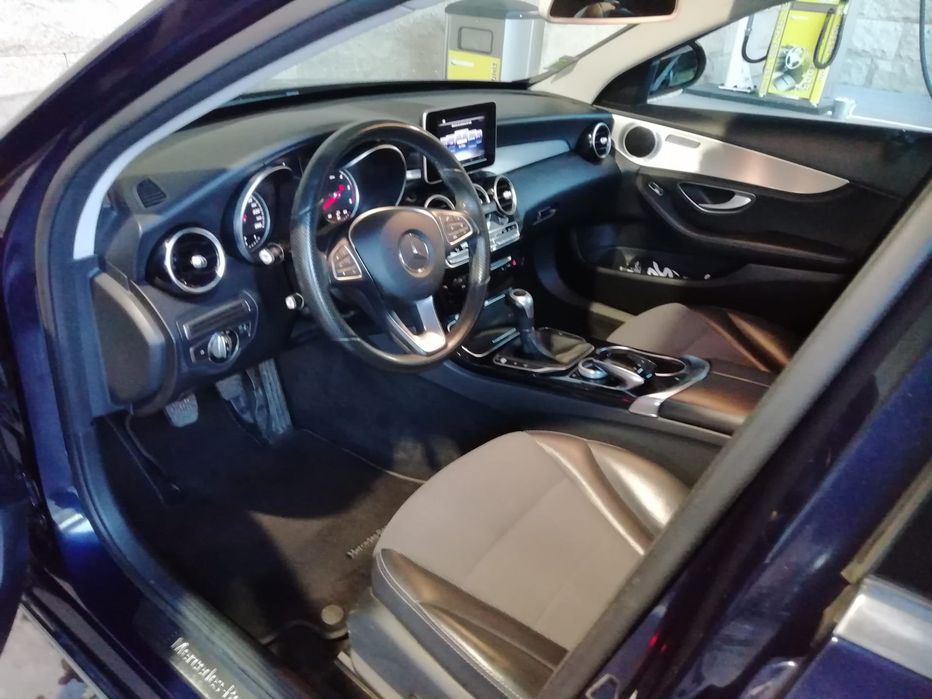 Mercedes Benz C220