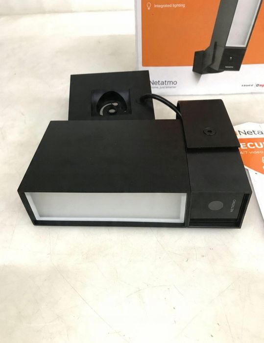 Розумна вулична камера Netatmo NOC зі світлодіодним підсвічуванням