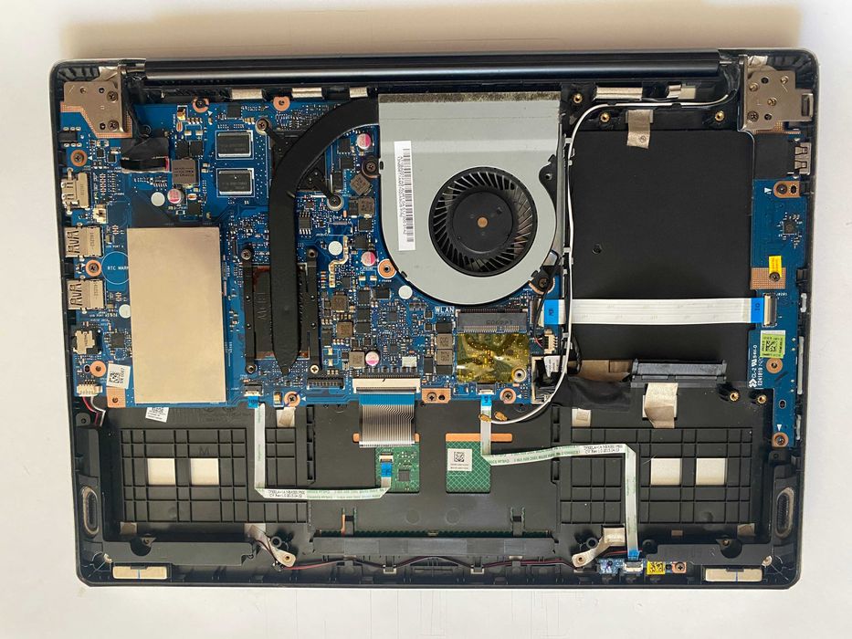 Asus Transformer Book Flip TP300L, запчастини все що на фото.