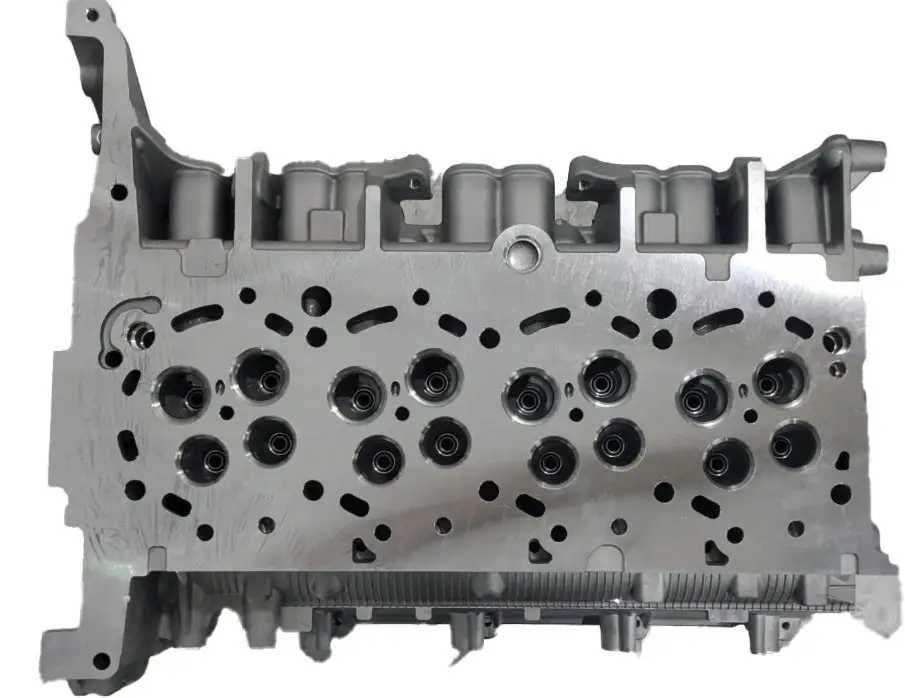 Головка блока Ford Transit Duratorq ZSD-424 D2F YC1Q6C032BD AMC 908766