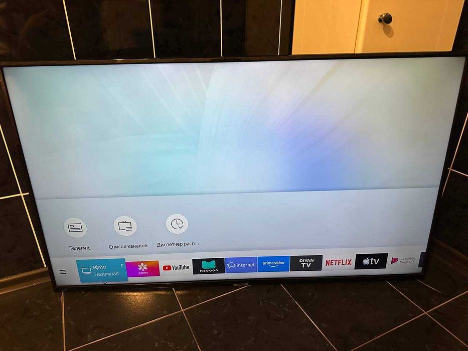Телевізор Samsung 50 дюймів 4к