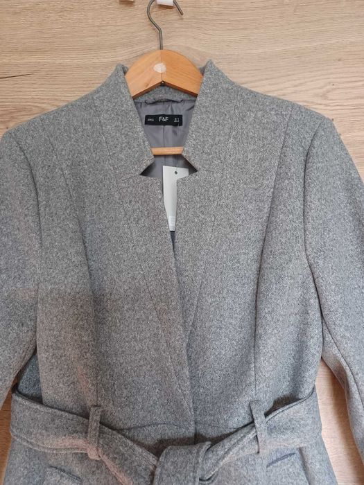 Nowy damski płaszcz szary L/40/12