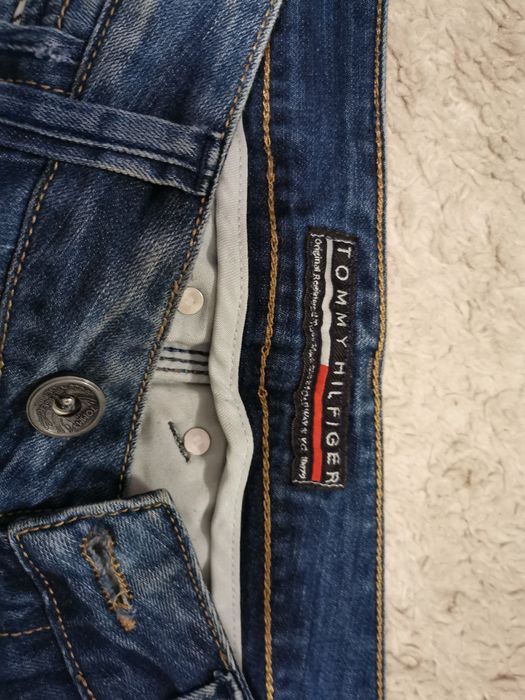 Tommy Hilfiger jeansy męskie r. 34