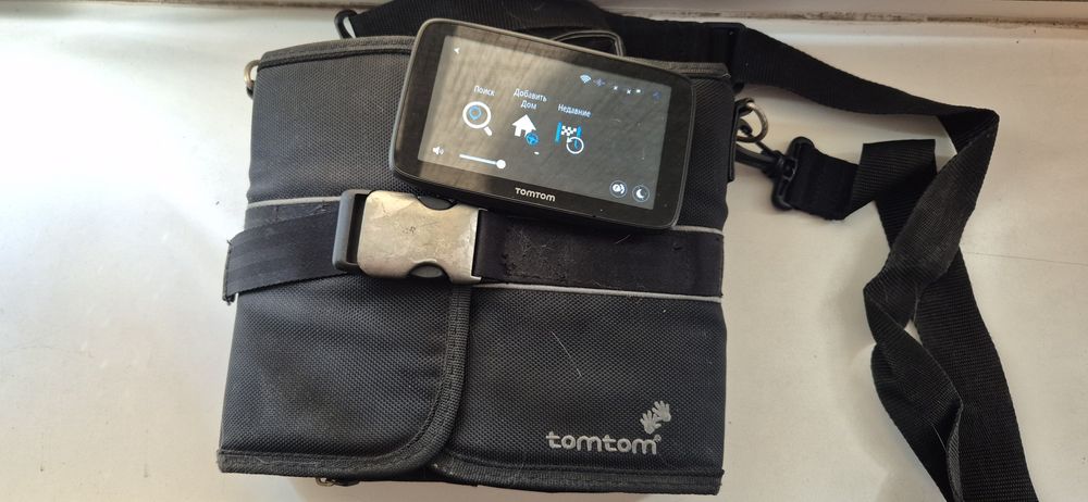 Tom Tom GO 520 GPS-навігатор | Wi-Fi | Bluetooth  Затори  Камери