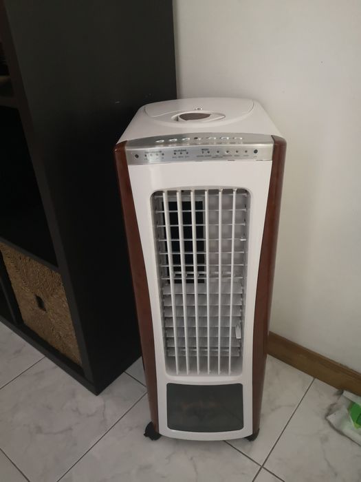 Humidificador/Ionizador/Quente /Frio