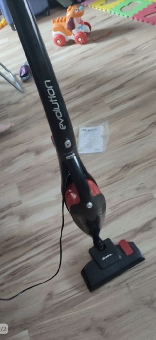 Odkurzacz pionowy ARIETE 2764 Evo