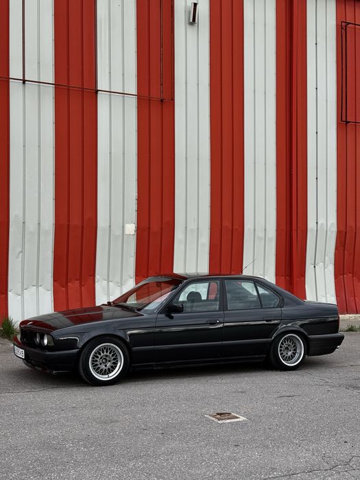 Продам BMW E34 3.0
