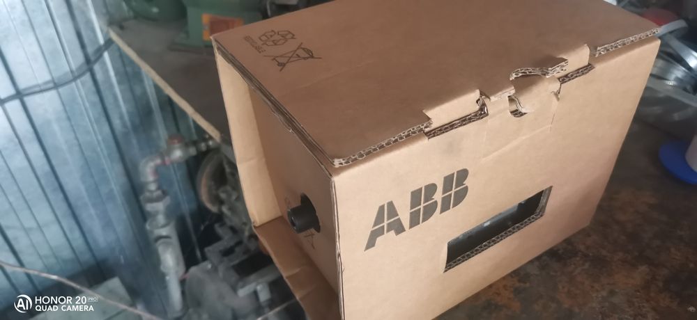 Silnik elektryczny AAB M3AA 71B2