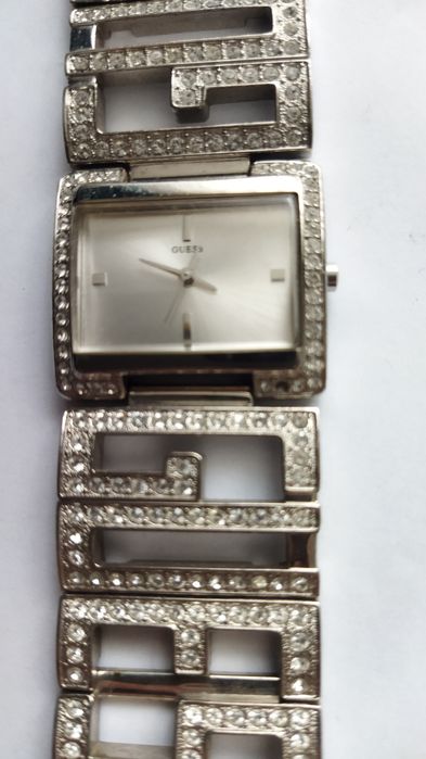 Годинник жіночій GUESS