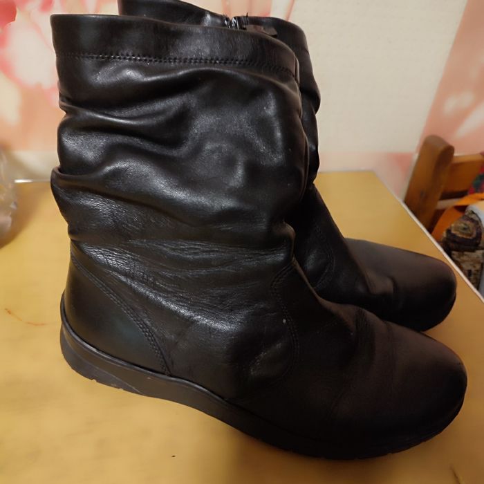 Демисезонные женские кожа