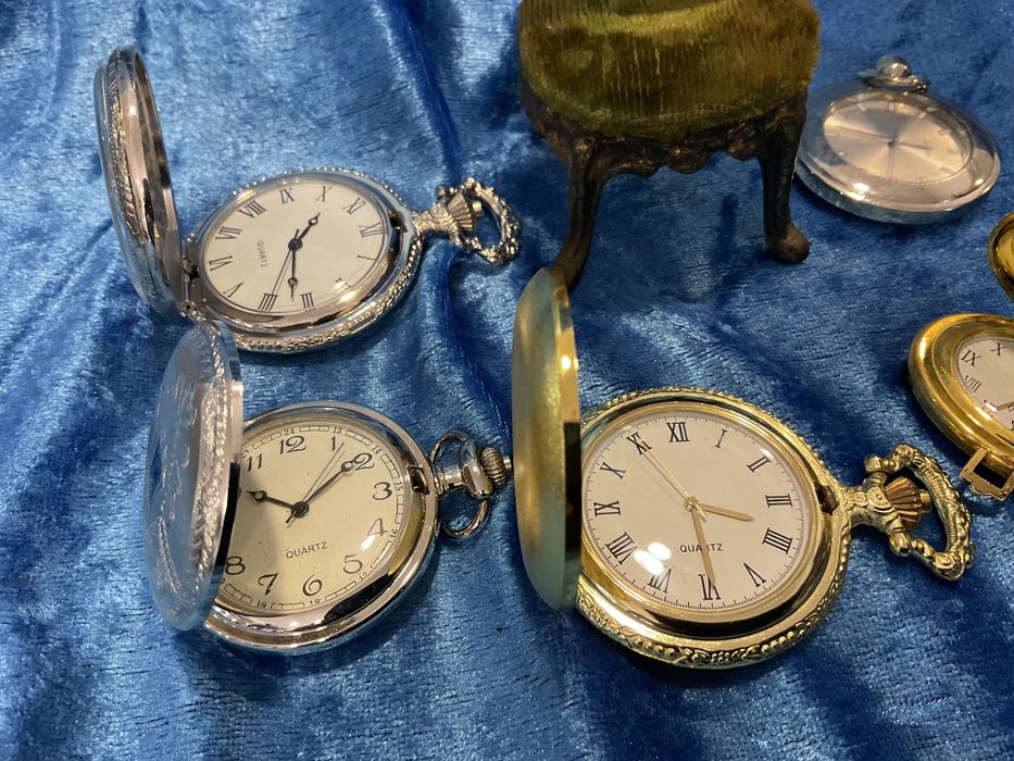 RELOGIOS de bolso de coleção quartz a trabalhar uni 17