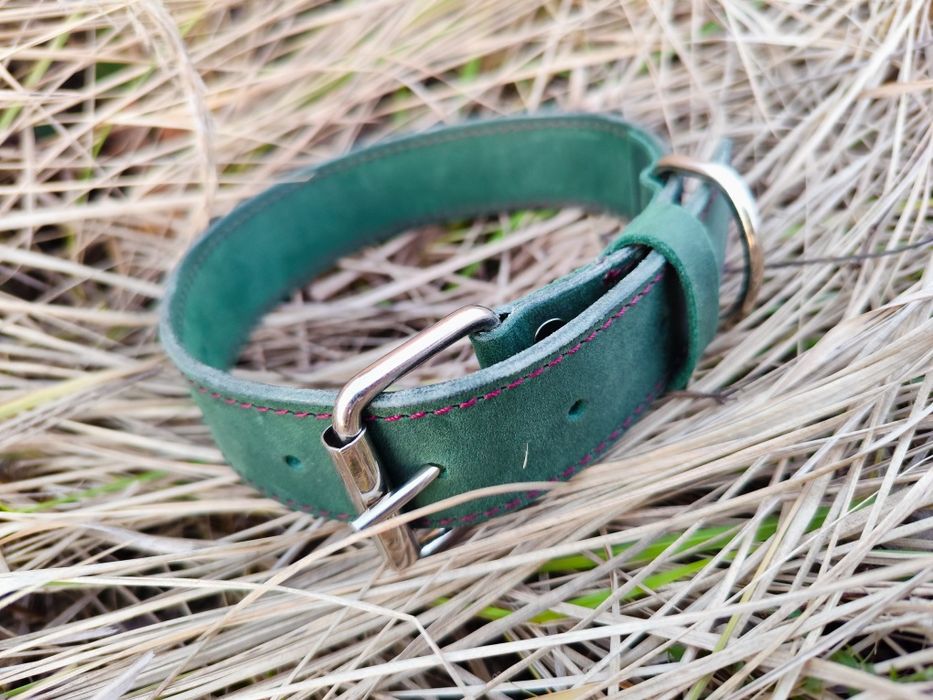 Нашийник для собак з натуральної шкіри ручної роботи