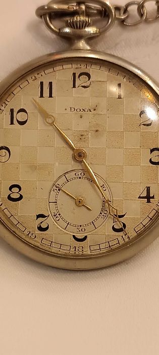 Zegarek kieszonkowy DOXA z dewizką