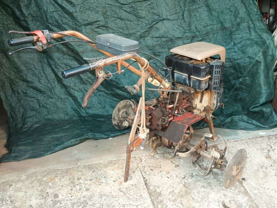 Moto enxada lombardini ld 360  diesel usada