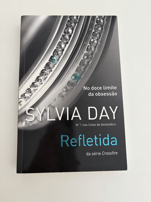 Livro Refletida - Sylvia Day
