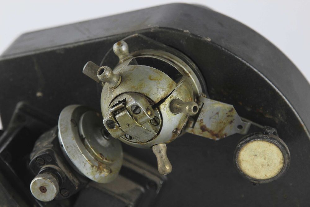 Микроскоп советский ИРФ-22