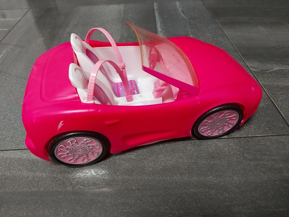 Samochod dla lalek barbie cabrio. Mattel