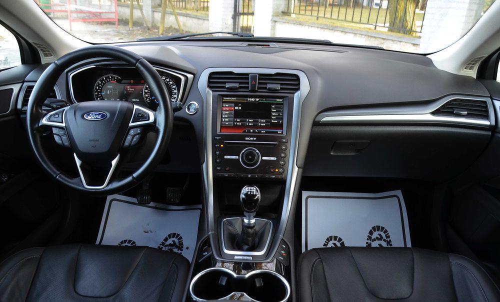Ford Mondeo MK5 1.6 TDCI 116KM Xenon Ledy Panorama Skóra Kamera Navi Asystenty Full Opcja