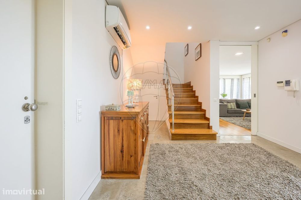 Moradia T4 para venda