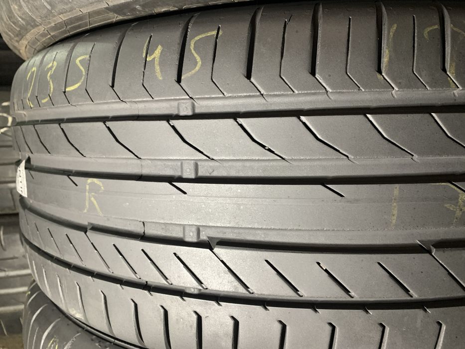 Шины б/у лето 235/45 19 Continental Sport 5 RSC
