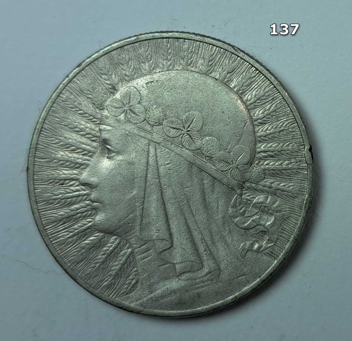 10 zł Głowa kobiety z1933 roku , srebro, piękny stan monety nr. 137