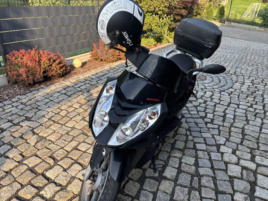 Wynajem  Motocykl  125