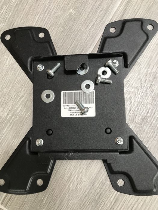 Suporte tv por 10€ 20x20