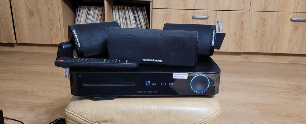 Harman Kardon BDS 535 amplituner 5.1 HDMI BlueTooth z pilotem i głośnikami