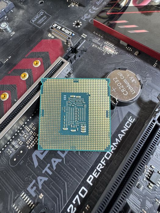 Процесор Intel Core i5-7500 3.4GHz / 8GT/s / 6MB / s1151