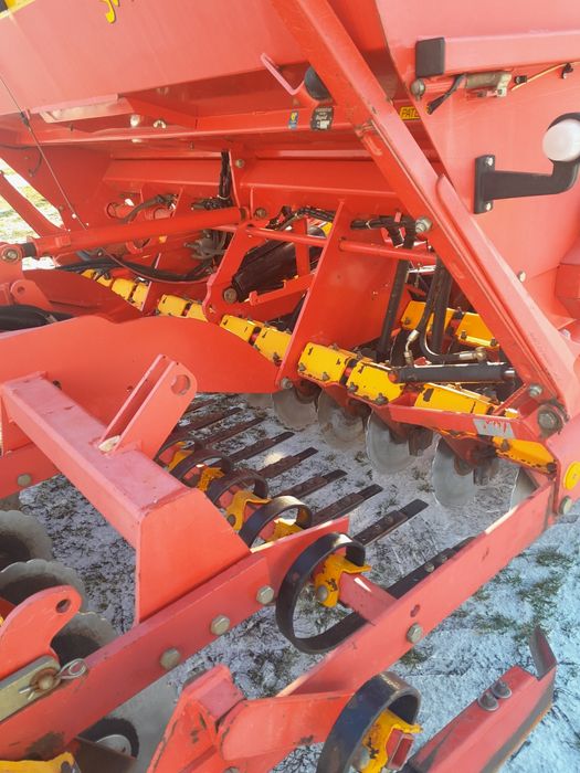 Siewnik vaderstad rapid (kuhn  amazone pottinger maschio gaspardo)